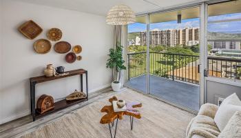 Century West condo # 613, Honolulu, Hawaii - photo 3 of 25