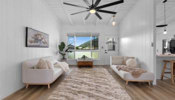 3175  Poelua Place Manoa Area, Honolulu home - photo 2 of 24