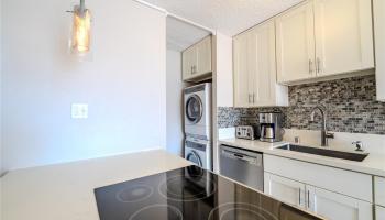 Monte Vista condo # 1103, Honolulu, Hawaii - photo 3 of 14