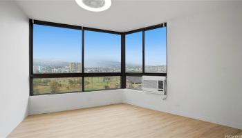 Monte Vista condo # 1204, Honolulu, Hawaii - photo 4 of 20