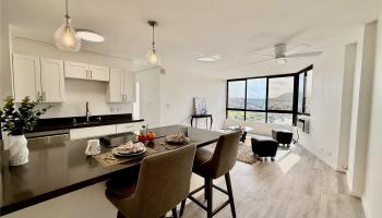 Monte Vista condo # 1603, Honolulu, Hawaii - photo 1 of 18