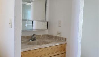 320 Liliuokalani Ave Honolulu - Rental - photo 6 of 25