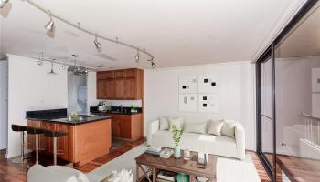 Monte Vista condo # 702, Honolulu, Hawaii - photo 4 of 25