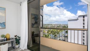 Monte Vista condo # 902, Honolulu, Hawaii - photo 4 of 18