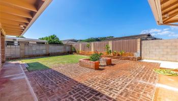 3209  Ala Laulani Street Salt Lake, Honolulu home - photo 2 of 25