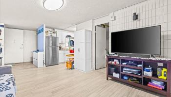 Sunset Lakeview condo # A102, Honolulu, Hawaii - photo 4 of 25