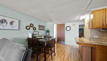 Sunset Lakeview condo # A510, Honolulu, Hawaii - photo 4 of 13