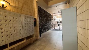 Sunset Lakeview condo # PH4 B, Honolulu, Hawaii - photo 3 of 24