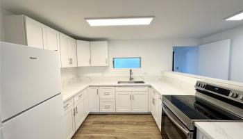 3228 Monsarrat Ave Honolulu - Rental - photo 3 of 25