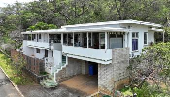 3229 Collins Street Kapahulu, Diamond Head home - photo 3 of 18 3229 Collins Street Kapahulu, Diamond Head home - photo 3 of 18