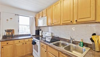 Lakeside Coronet condo # 301, Honolulu, Hawaii - photo 1 of 1