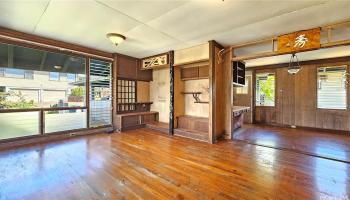 3237  Olu Street Kapahulu, Diamond Head home - photo 3 of 19