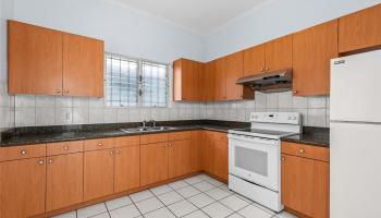 3261  Paliuli Street Kapahulu, Diamond Head home - photo 4 of 25