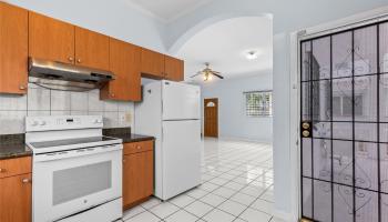 3261  Paliuli Street Kapahulu, Diamond Head home - photo 5 of 25