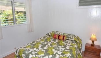 327  Hualani Street Coconut Grove, Kailua home - photo 6 of 13