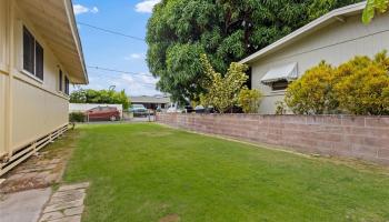 327  Kihapai Street Coconut Grove, Kailua home - photo 3 of 24