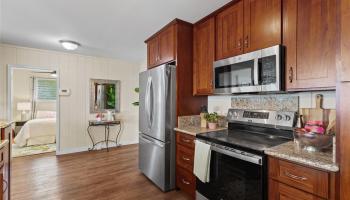 327  Kihapai Street Coconut Grove, Kailua home - photo 5 of 24