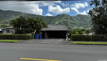 3339 Manoa Rd Honolulu - Rental - photo 1 of 13