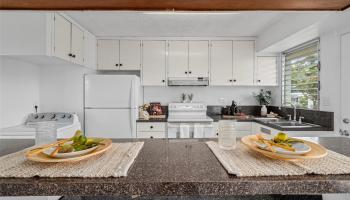 Hi-Sierra Apts The condo # 601, Honolulu, Hawaii - photo 6 of 23