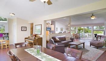 337 Iliaina St Kalaheo Hillside, Kailua home - photo 3 of 8 337 Iliaina St Kalaheo Hillside, Kailua home - photo 3 of 8