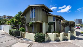 3383 Campbell Ave Kapahulu, Diamond Head home - photo 1 of 25 3383 Campbell Ave Kapahulu, Diamond Head home - photo 1 of 25