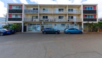 3427 Waialae Ave Honolulu - Multi-family - photo 3 of 25