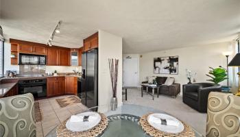 Windsor The condo # 1001, Honolulu, Hawaii - photo 5 of 24