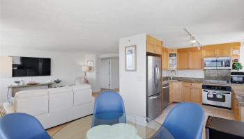 Windsor The condo # 3102, Honolulu, Hawaii - photo 6 of 25