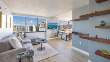 Windsor The condo # 3901, Honolulu, Hawaii - photo 2 of 25