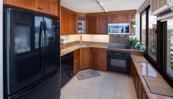 Windsor The condo # 4202, Honolulu, Hawaii - photo 6 of 25