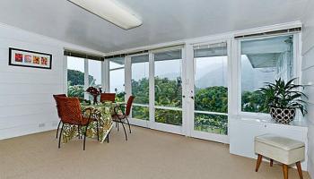 3438 Niolopua Dr Dowsett, Honolulu home - photo 3 of 17 3438 Niolopua Dr Dowsett, Honolulu home - photo 3 of 17
