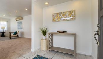 3448  Peneku Place Manoa-upper, Honolulu home - photo 2 of 22