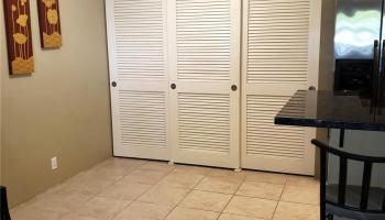 350 Mananai Pl Honolulu - Rental - photo 5 of 16