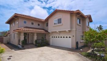 353 Ainahou St Marina West, Hawaii Kai home - photo 2 of 22 353 Ainahou St Marina West, Hawaii Kai home - photo 2 of 22