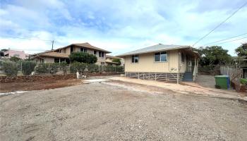 3558A Maunalei Ave Kaimuki, Diamond Head home - photo 1 of 12 3558A Maunalei Ave Kaimuki, Diamond Head home - photo 1 of 12