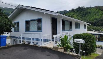 3559 Manoa Rd Honolulu - Rental - photo 1 of 12 3559 Manoa Rd Honolulu - Rental - photo 1 of 12