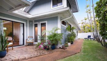 356  Kealahou Street Laulima, Hawaii Kai home - photo 4 of 15