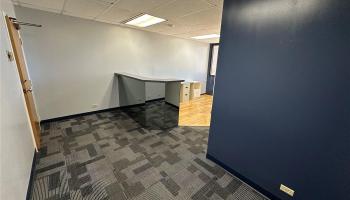 3615 Harding Ave Honolulu Oahu commercial real estate photo2 of 14