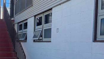 3625  Pahoa Ave Kaimuki, Diamond Head home - photo 2 of 11