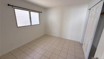 3632 Salt Lake Blvd Honolulu - Rental - photo 2 of 7