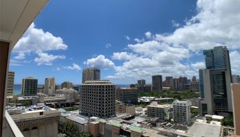 364 Seaside Ave Honolulu - Rental - photo 6 of 11