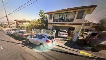 3647  Likini Street Aliamanu, Honolulu home - photo 2 of 8