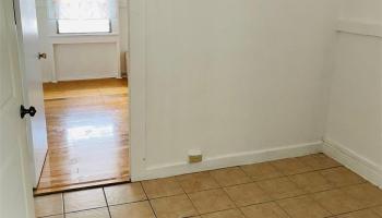 37 Kauila St Honolulu - Multi-family - photo 3 of 9