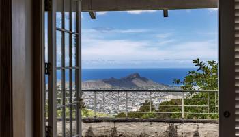 3711  Round Top Drive Tantalus, Honolulu home - photo 3 of 10