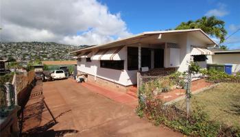 3720  Mahina Ave Kaimuki, Diamond Head home - photo 3 of 14