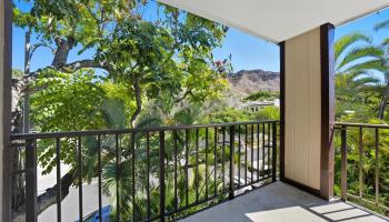 Diamond Head Sands condo # 313, Honolulu, Hawaii - photo 2 of 16