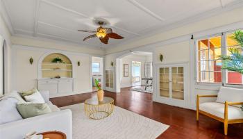 3735  Manini Way Wilhelmina, Diamond Head home - photo 2 of 22