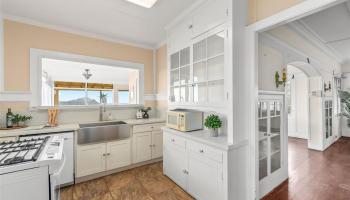 3735  Manini Way Wilhelmina, Diamond Head home - photo 6 of 22