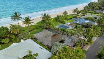 376  Dune Circle Beachside, Kailua home - photo 2 of 25