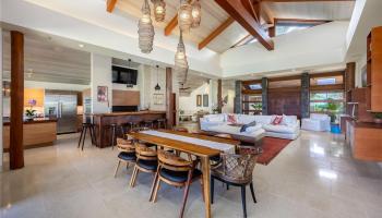 376  Dune Circle Beachside, Kailua home - photo 6 of 25